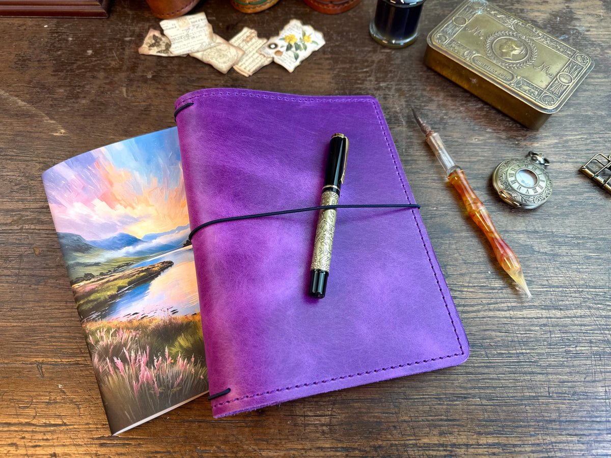 Solid-Colour Books! – ElrohirLeather