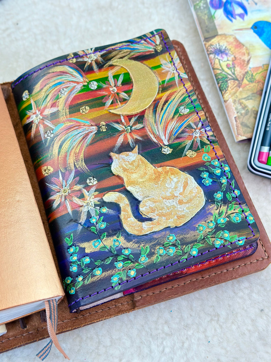 A5 Dark Rainbow Cat Folder insert – ElrohirLeather